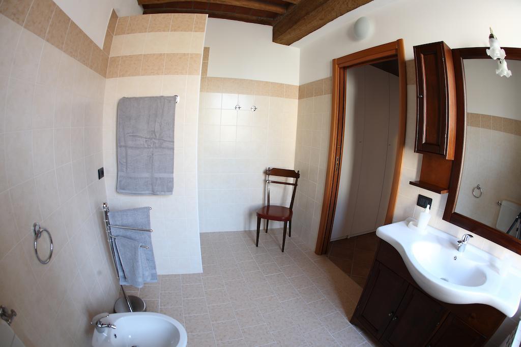 B&B Stradivari Cremona Phòng bức ảnh